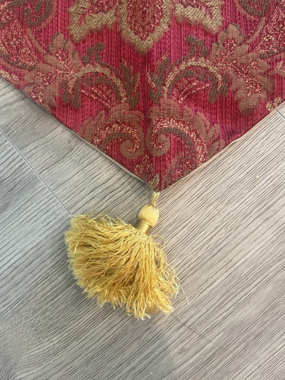 Four Red and Gold Damask Window Accents with Tassel - Picture 3 of 3